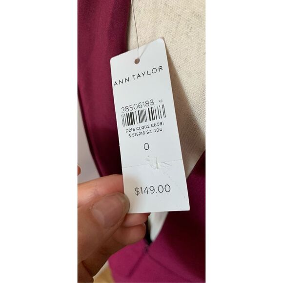 Ann Taylor fusia color dress size 0 stretchy work dress - Picture 5 of 6